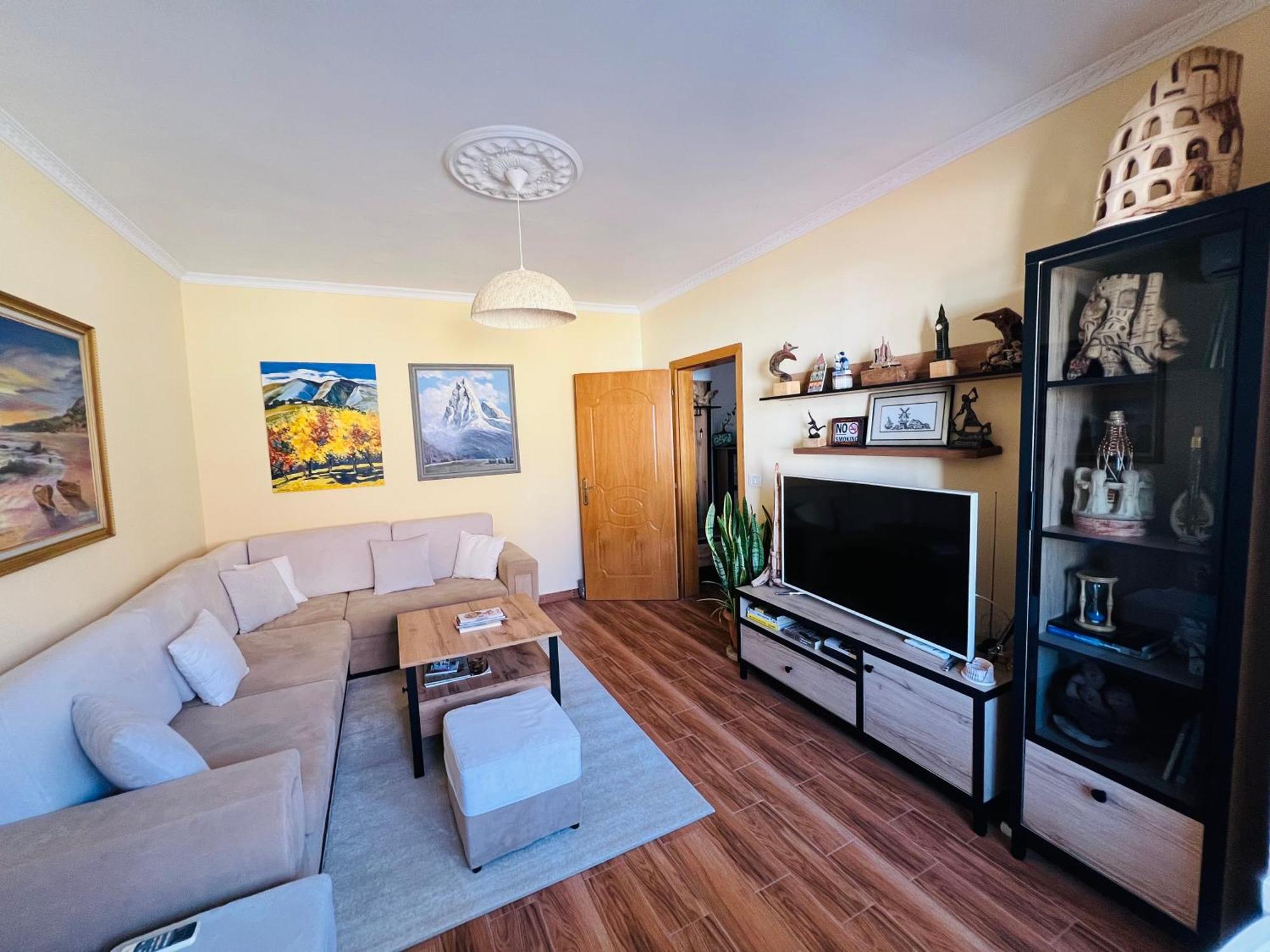 Cozy Central Apartment Tirana Kültér fotó